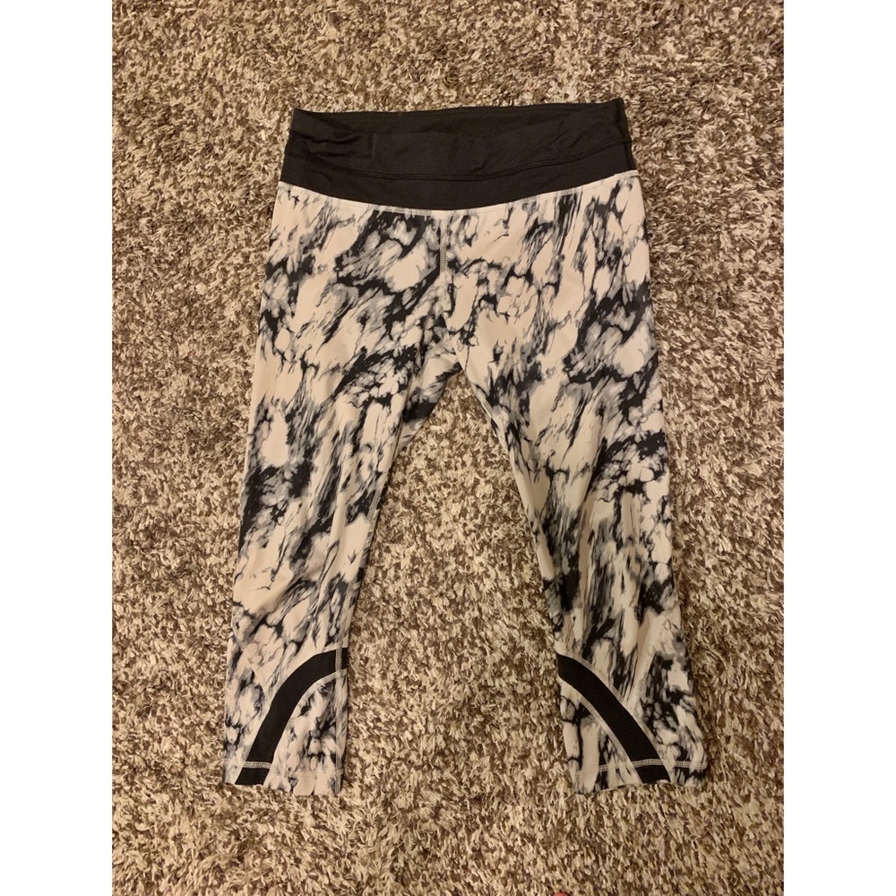 Lululemon Tie Dye Cropped Leggings